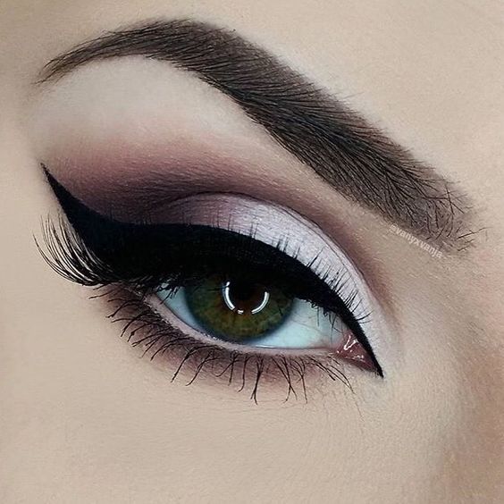 eyes eyeshadow eye makeup ombre brown glitter rose dark apply pretty gorgeous natural tips shadow looks she hair nail beauty