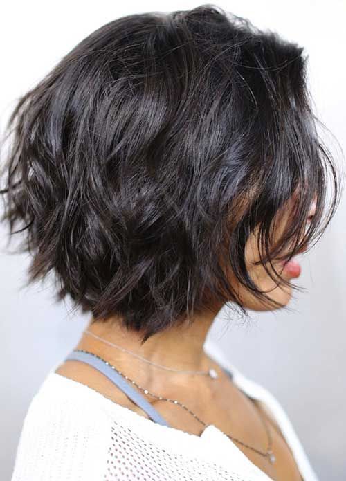 40 Best Short Hairstyles For Thick Hair 2021 Short Haircuts For Thick Hair