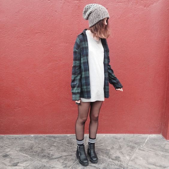 How to Wear a Flannel