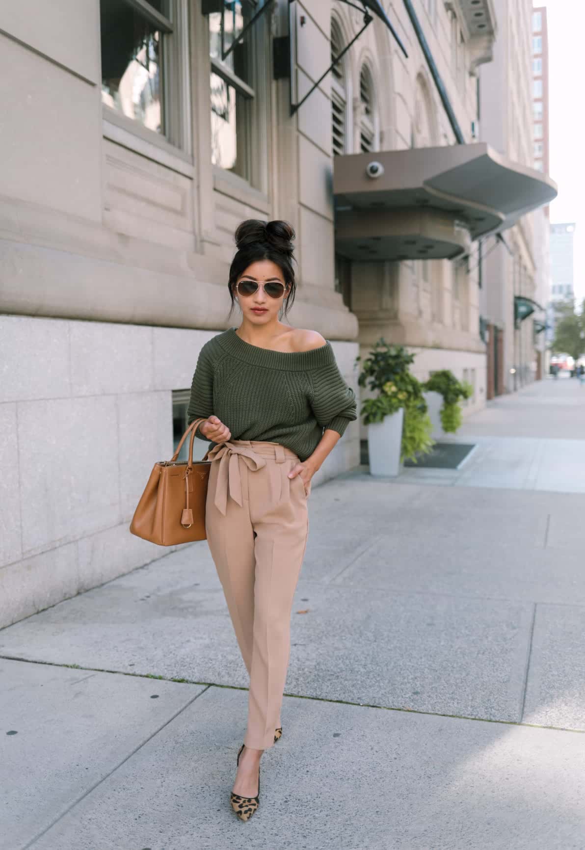 Discover 65+ paperbag trousers meaning latest - in.cdgdbentre