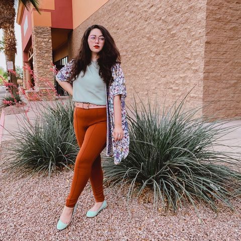Here are some chic brown pants outfit ideas for you  Styl Inc