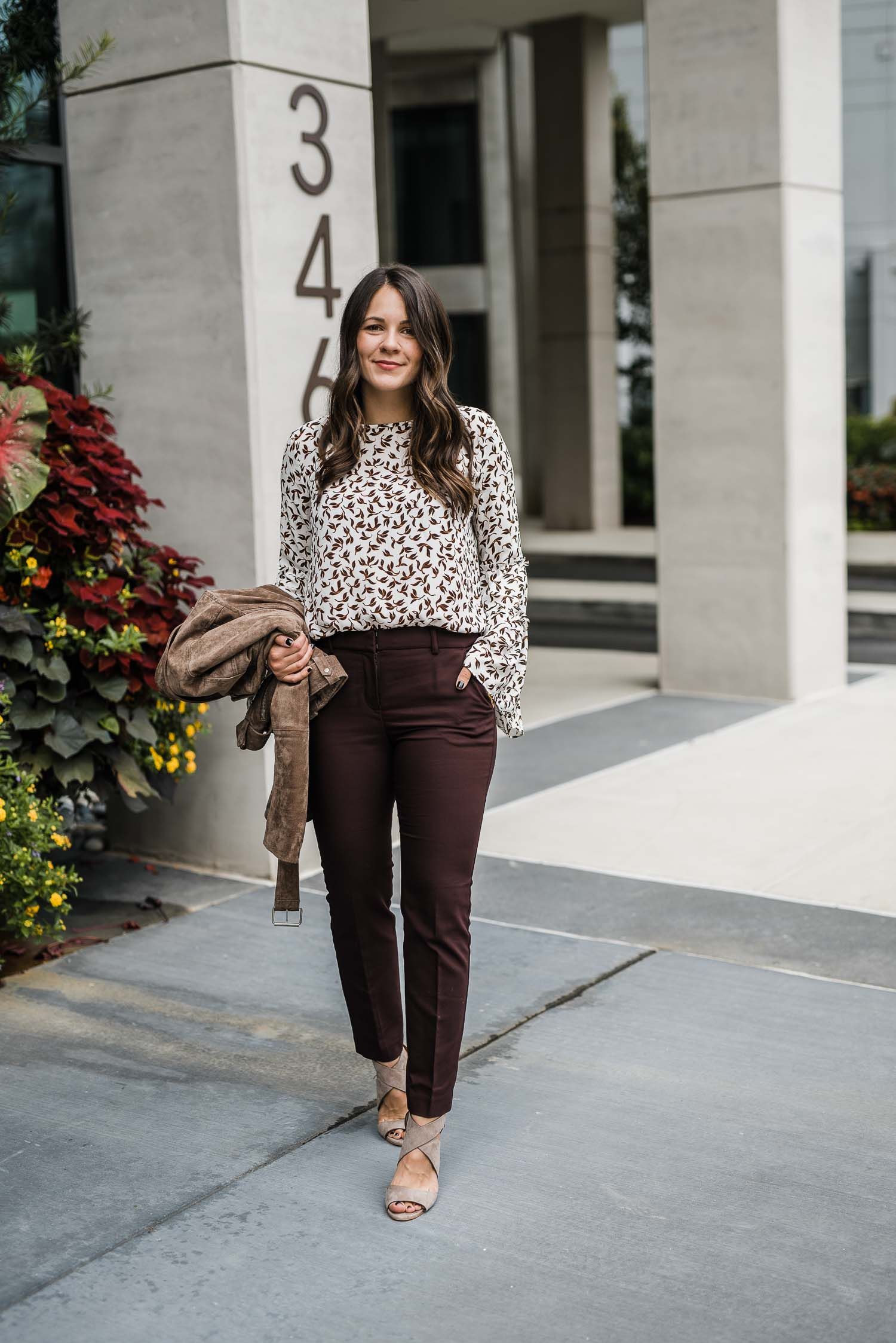 Brown Pants Outfits  how to style brown pants  Casual outfits Leather trousers  outfit Brown leather pants