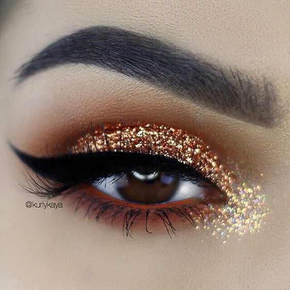 How To Rock New Years Eve Eye Makeup 2019 Page 8 Of 8 Her Style Code