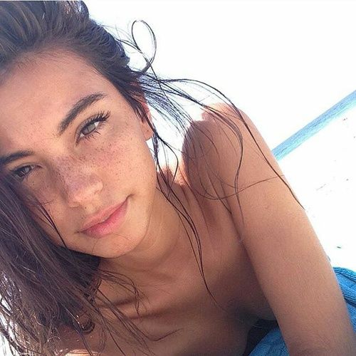 Αποτέλεσμα εικόνας για freckles girl selfie