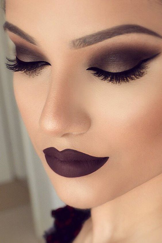 7 Absolutely Essential Tips On How To Wear Dark Lipstick For Beginners Her Style Code