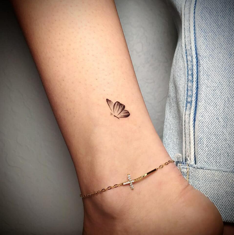 22 small tattoo ideas for the minimalists out there PINKVILLA