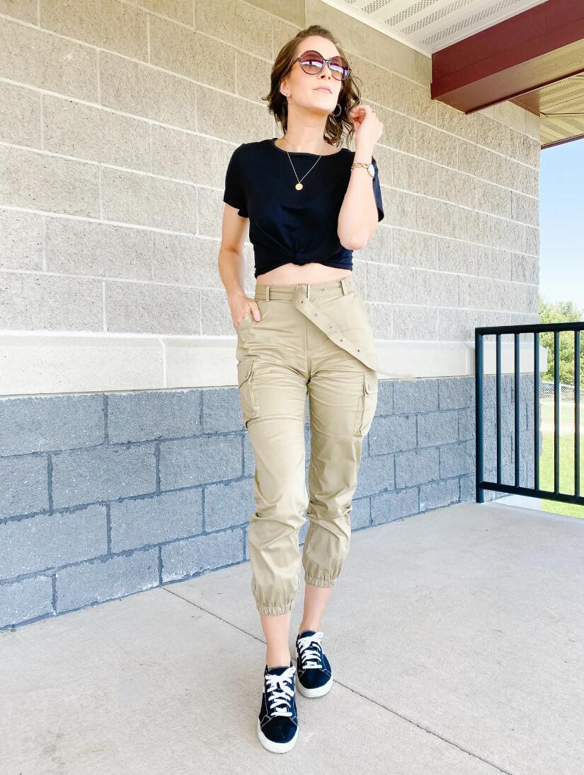 What to wear with cargo pants the Complete Womens Guide with Pictures