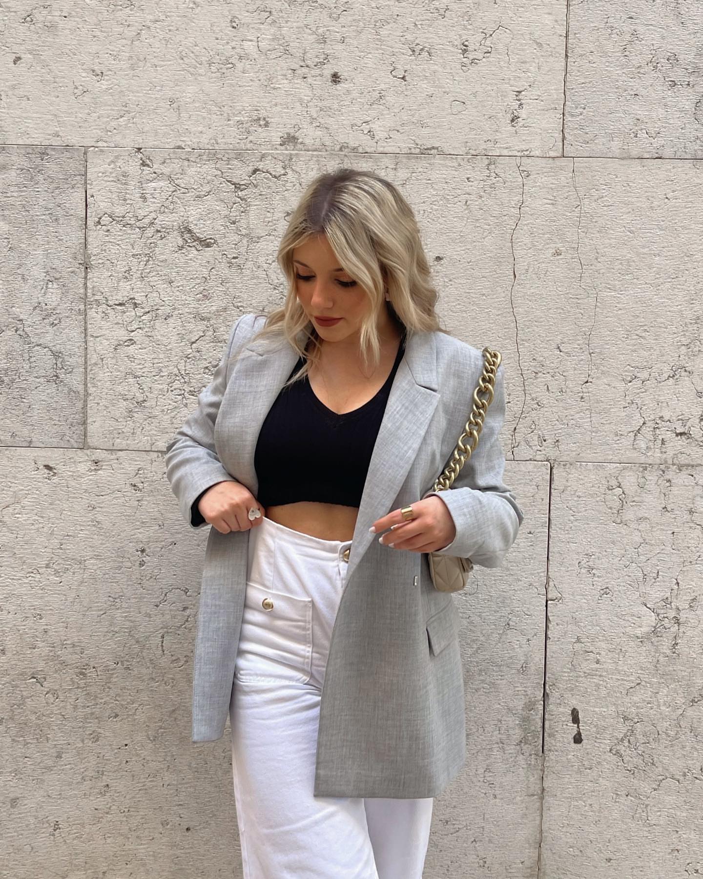 How to Style a Blazer: 30+ Blazer Outfits for Women - Her Style Code