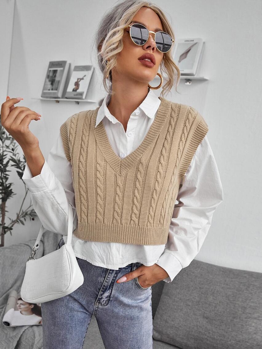 Kwaadaardig En Boodschapper How to Wear Women's Sweater Vest with Fashion Clothes - Her Style Code
