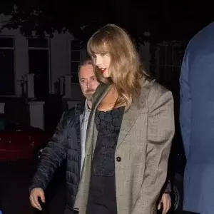 Taylor Swift Chic Night Out in London