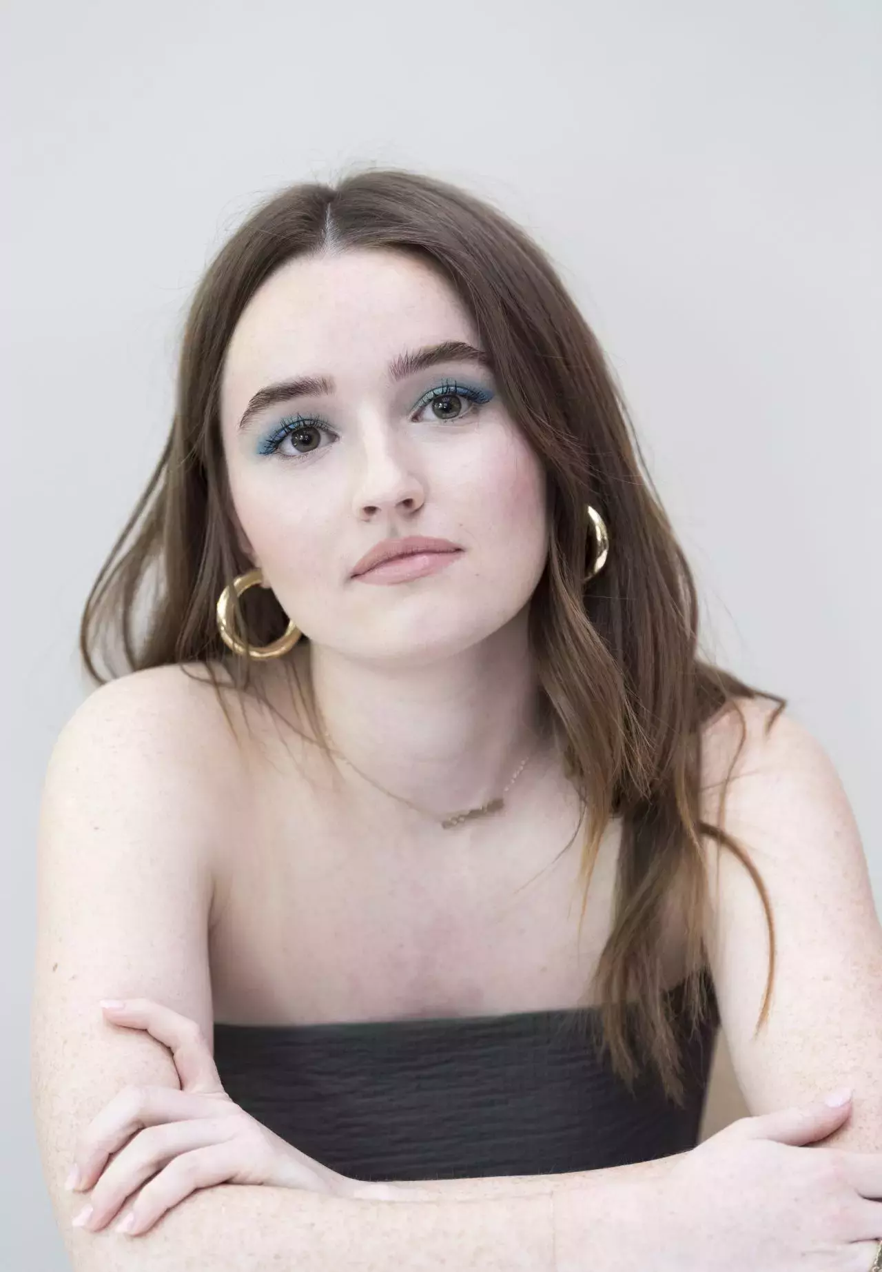 Kaitlyn Dever Booksmart Press Conference In Beverly Hills