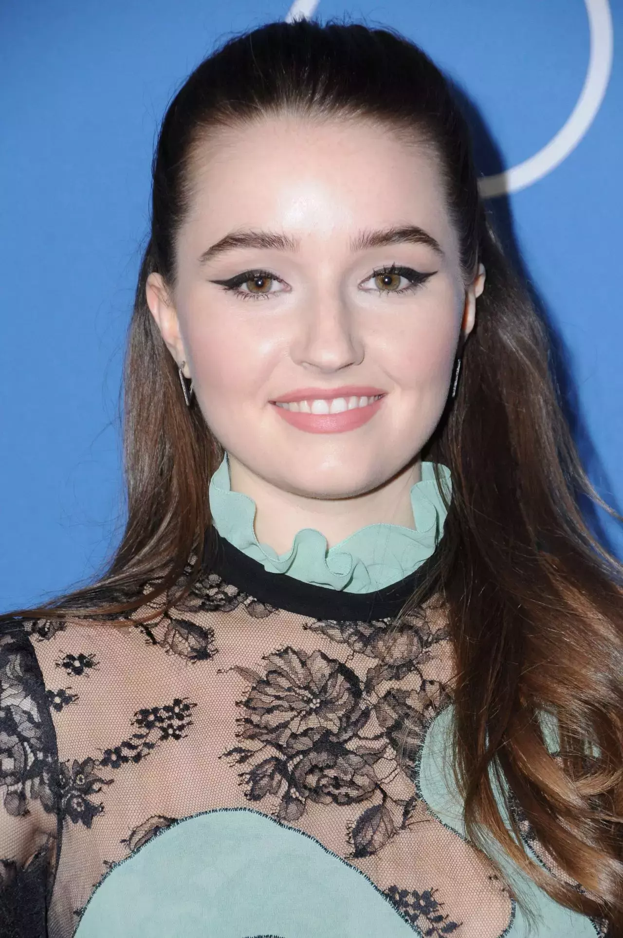 Kaitlyn Dever Hfpath Anniversary Celebration And Nbc Golden Globe Special Screening In Hollywood