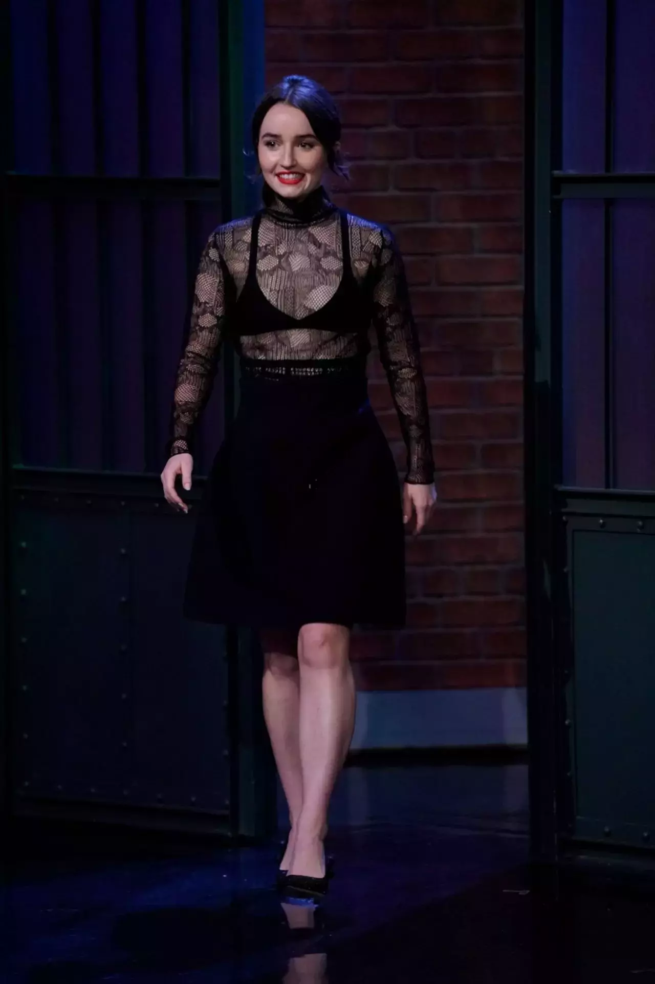 Kaitlyn Dever Late Night With Seth Meyers