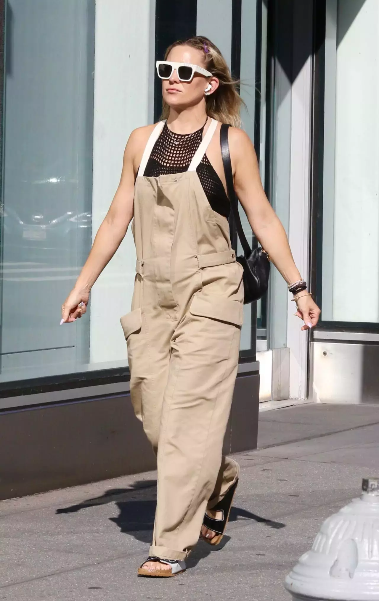 Kate Hudson Street Style