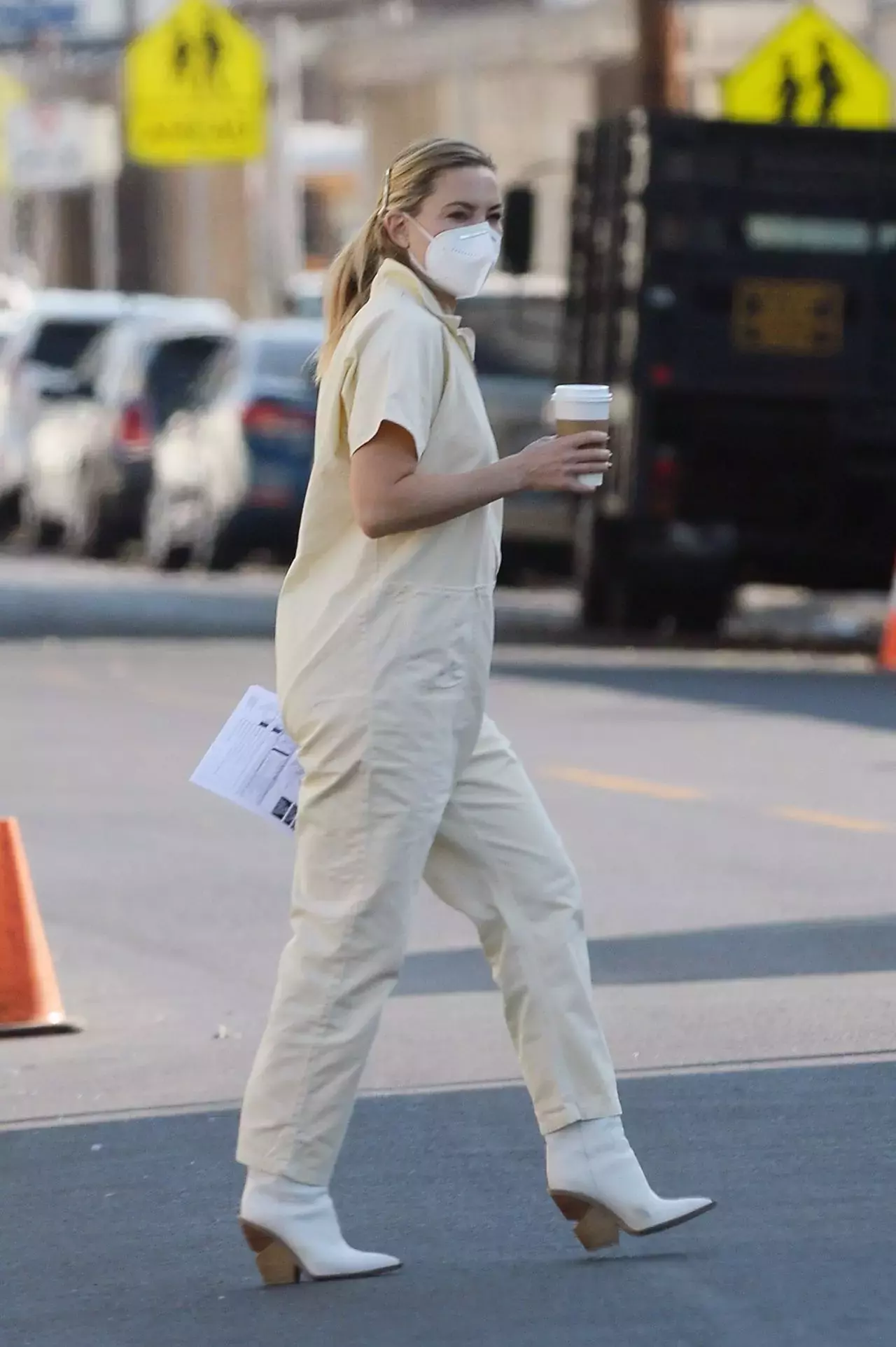 Kate Hudson Truth Be Told Filming In Los Angeles