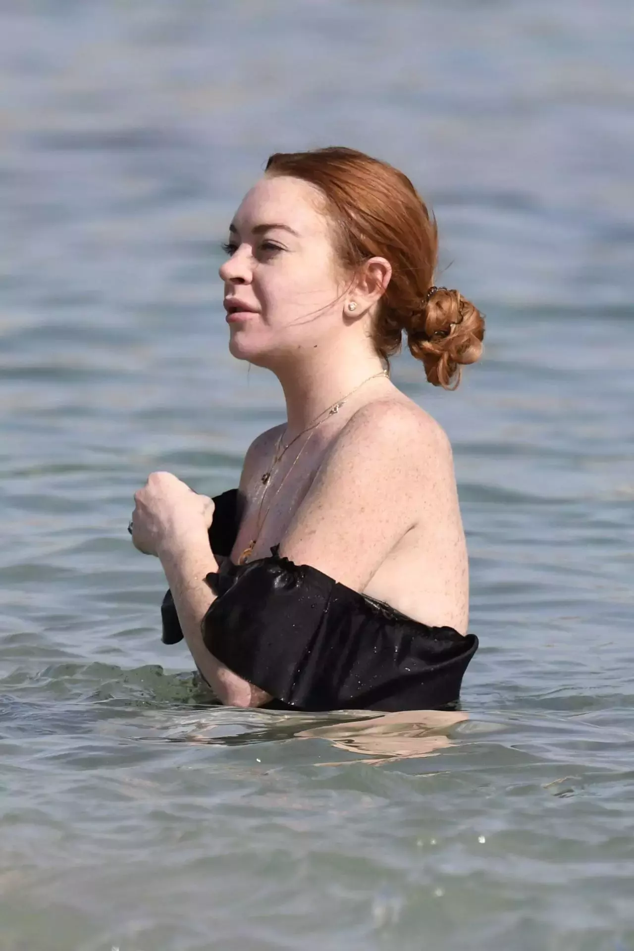 Lindsay Lohan Beach In Mykonos Greece