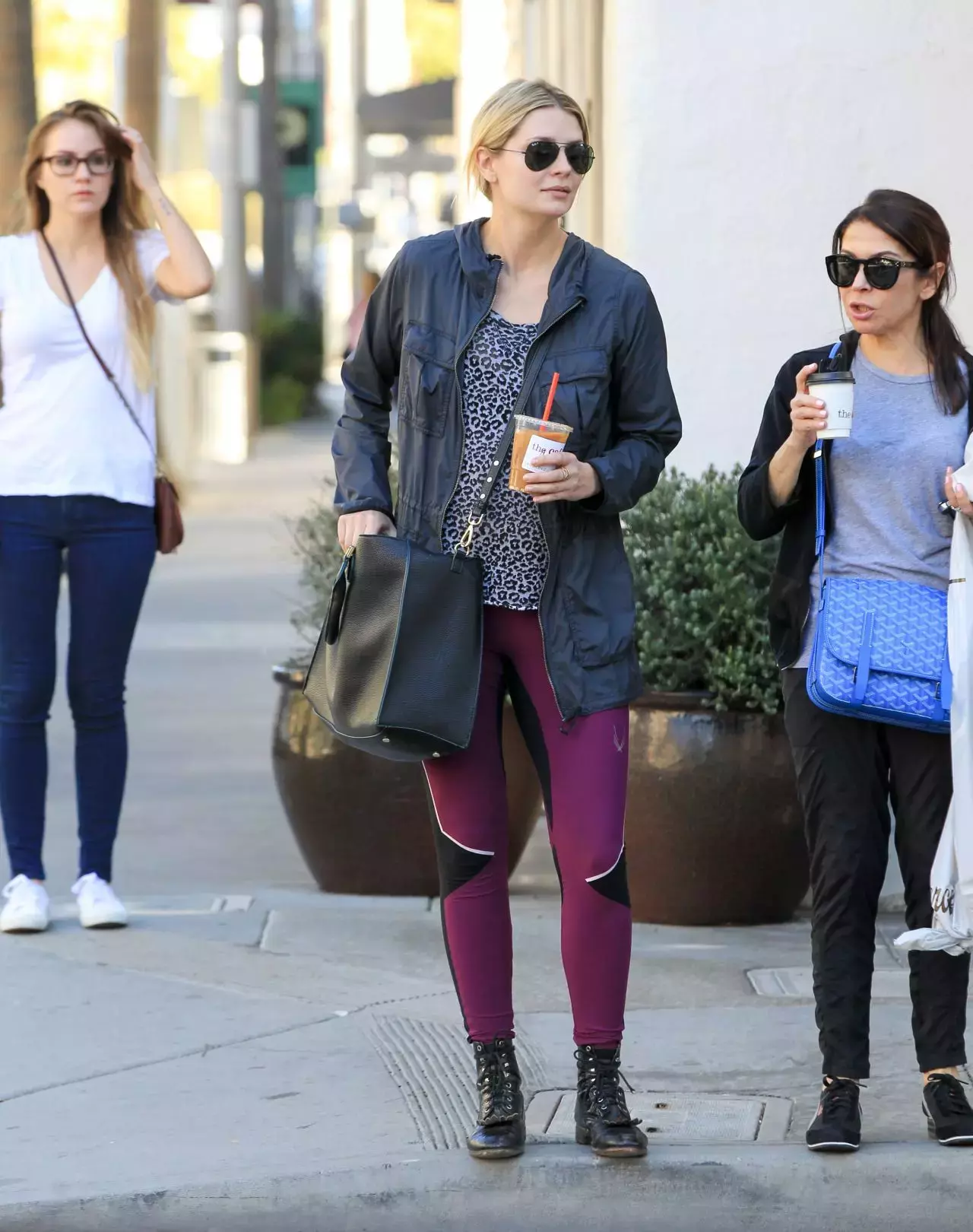 Mischa Barton Out In Beverly Hills November_1