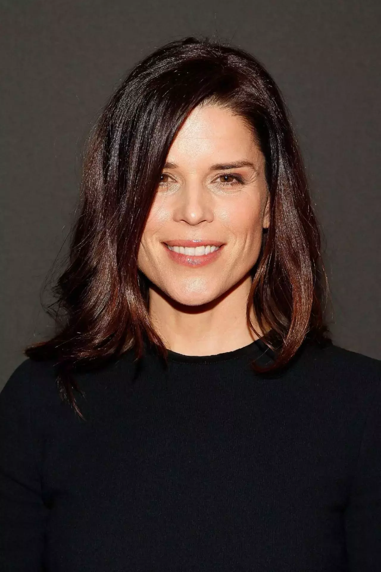 Neve Campbell House Of Cards Season Premiere In Washington February