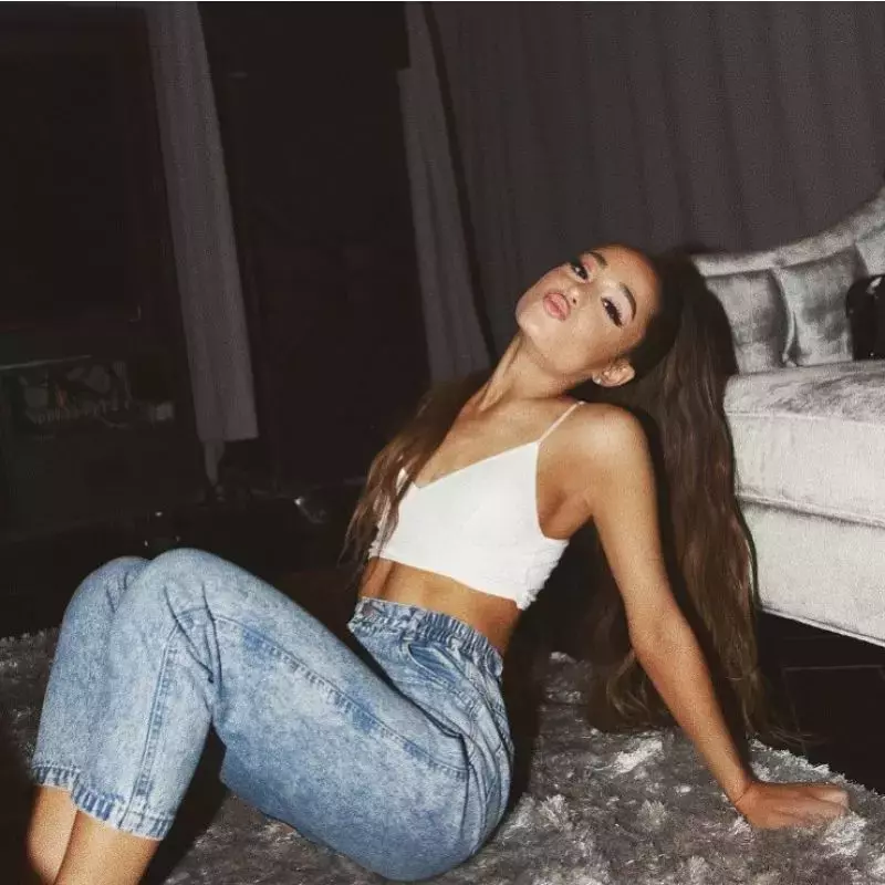 Ariana Grande Social Media Pics