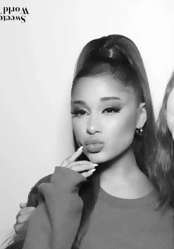 Ariana Grande Sweetener World Tour Meet Greet In Paris_thumbnail