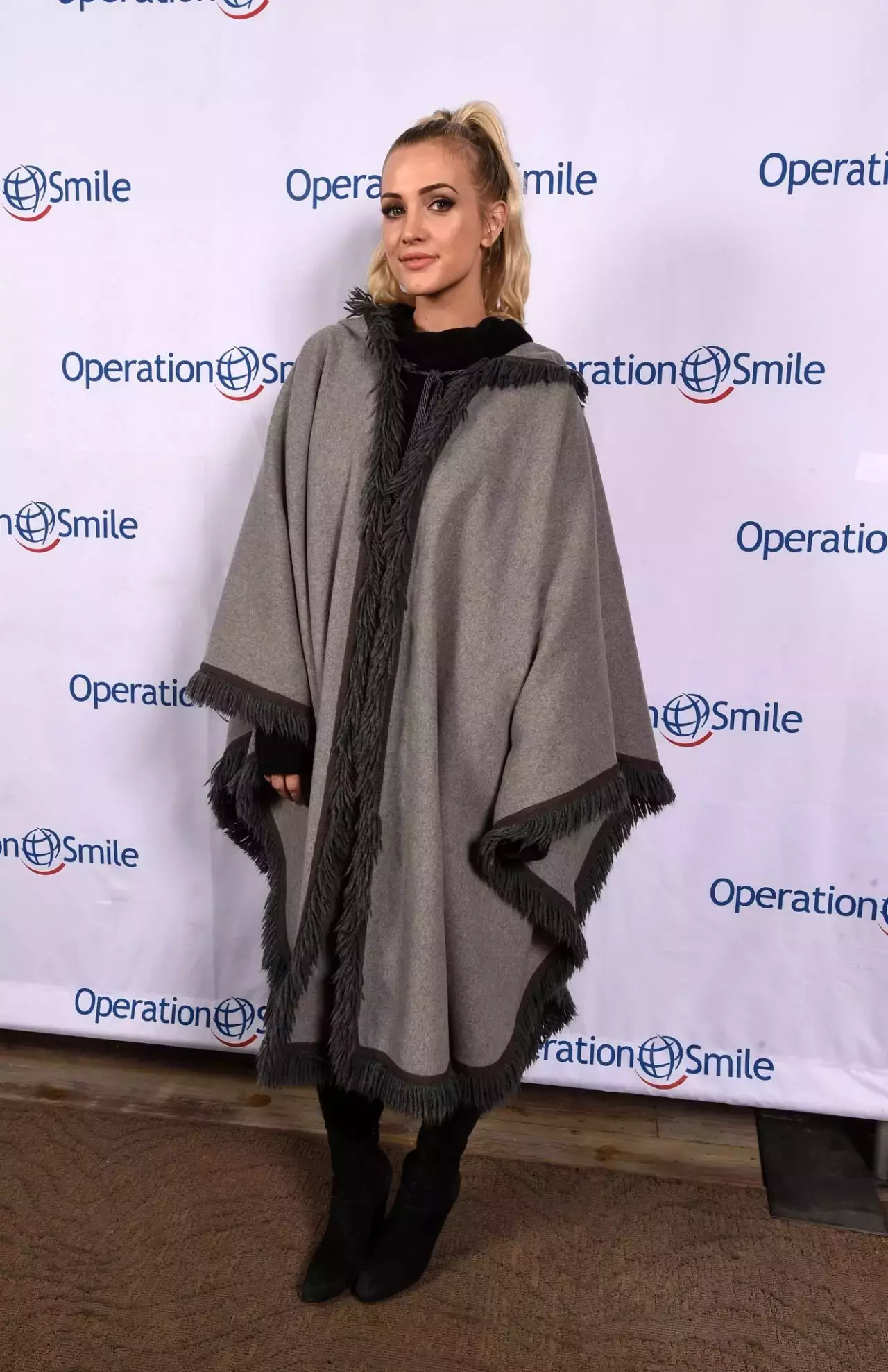 Ashlee Simpson Celebrity Ski Smile Challenge In Park City Utah