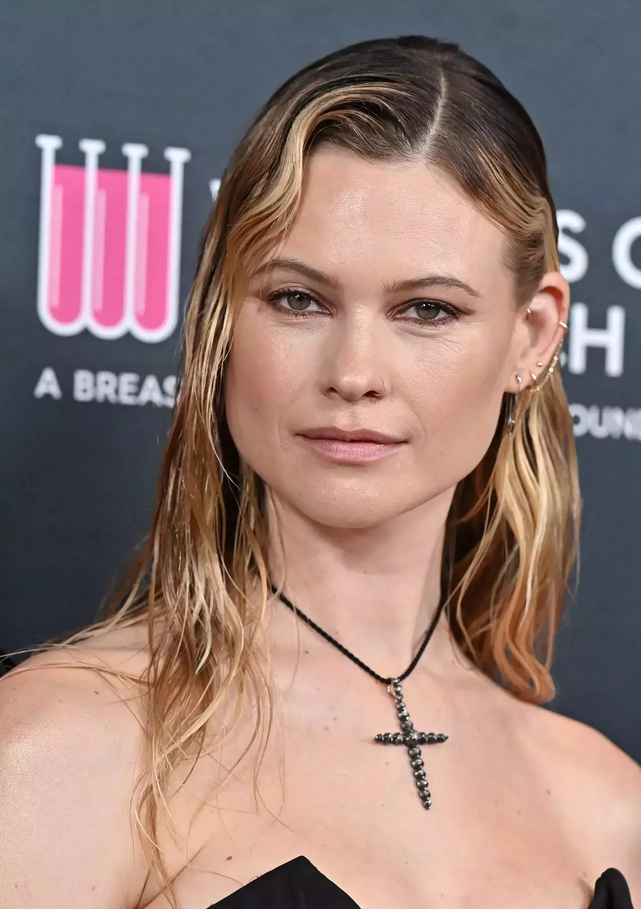 Behati Prinsloo Unforgettable Evening Gala In Beverly Hills