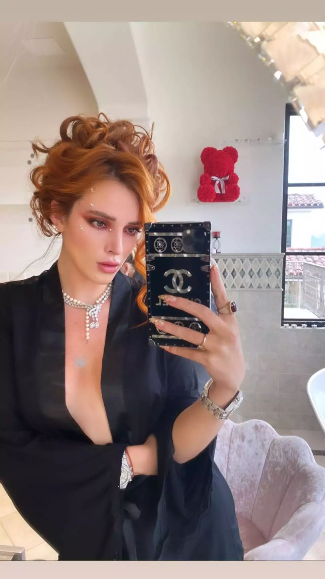 Bella Thorne Social Media Photos