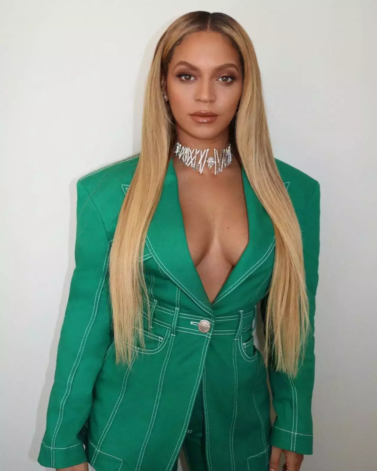 Beyonce Knowles Outfit Social Media