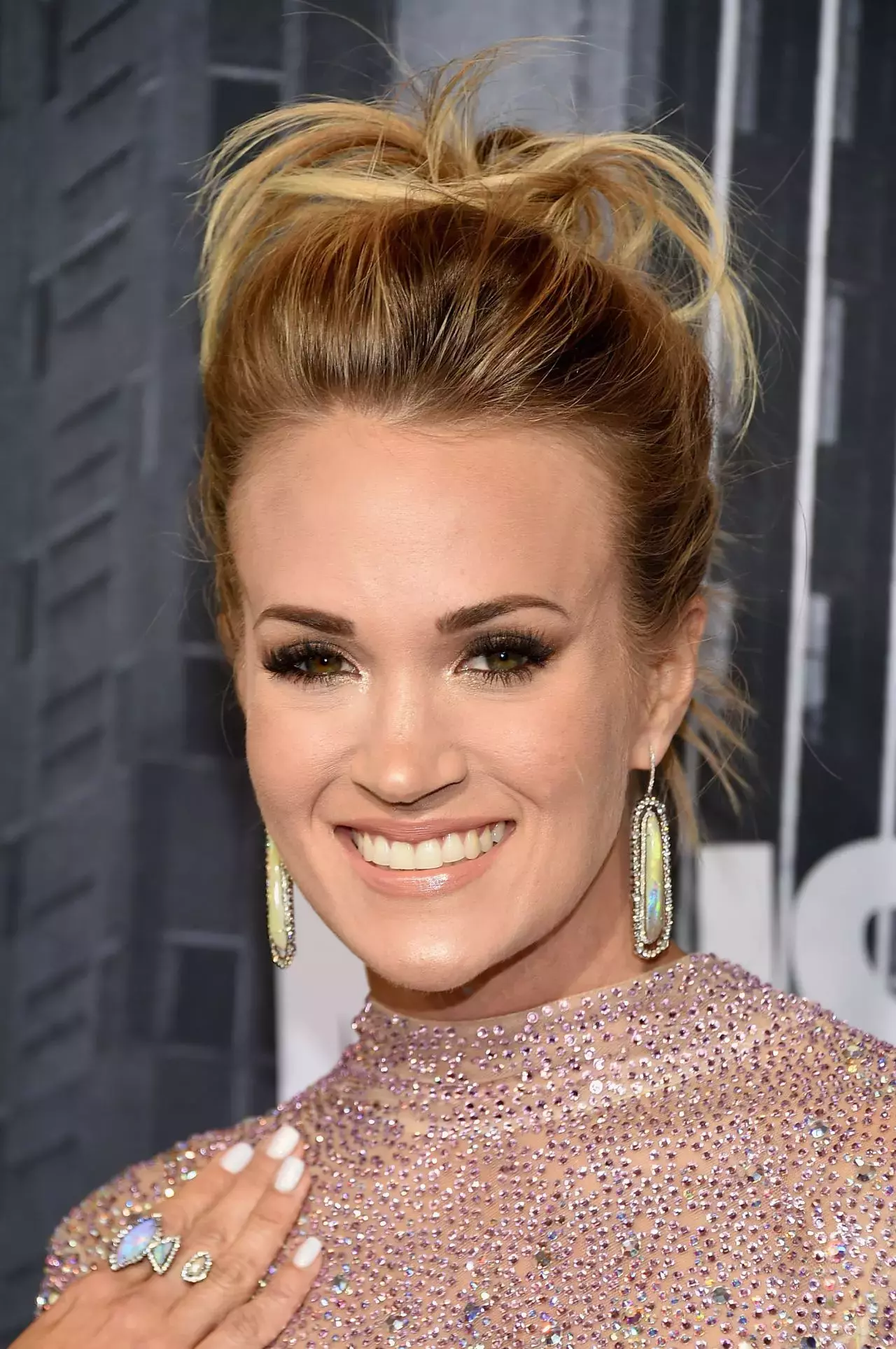 Carrie Underwood Cmt Music Awards In Nashville