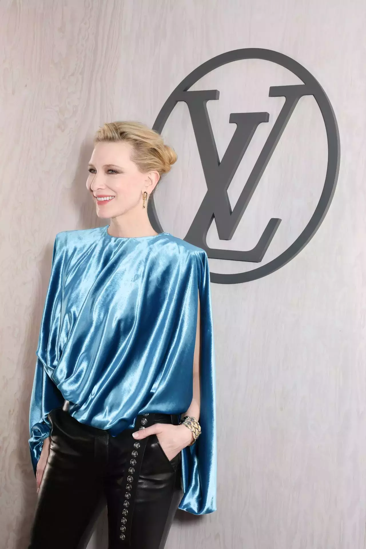 Cate Blanchett At Louis Vuitton Fashion Show In Paris