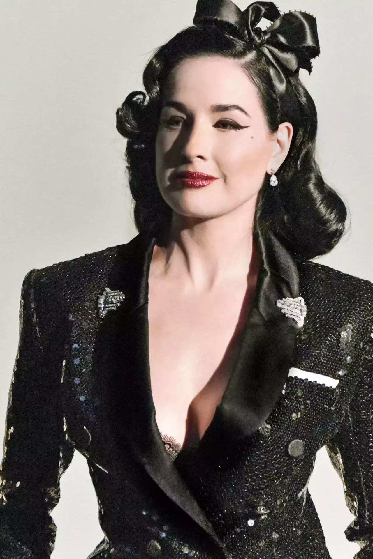 Dita Von Teese Alexis Mabille Fashion Show In Paris