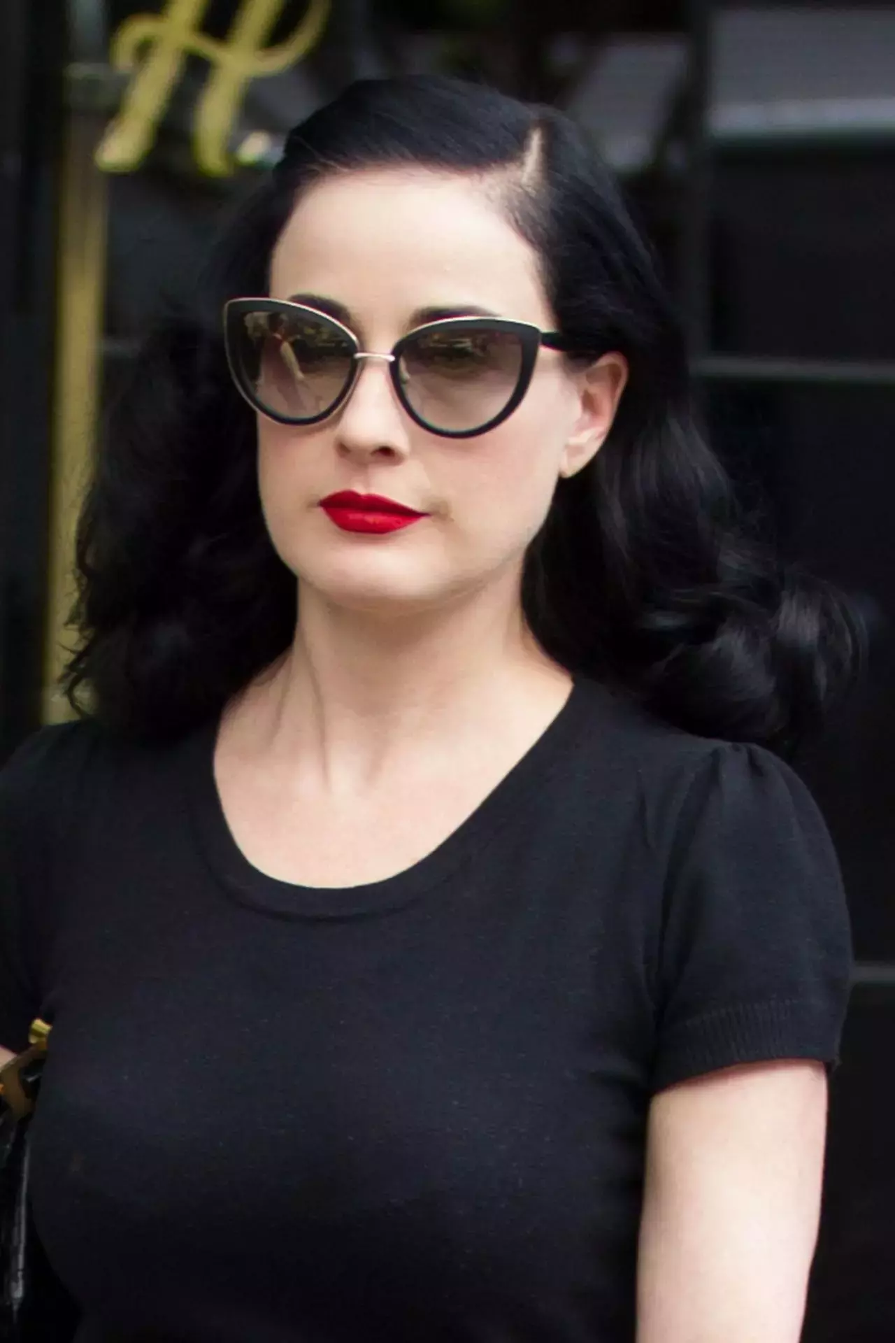 Dita Von Teese All In Black Leaving Her Hotel In New York City May_8