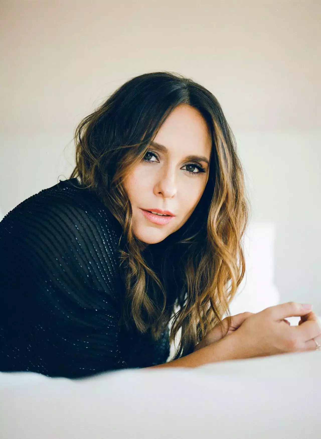 Jennifer Love Hewitt Elle Magazine October