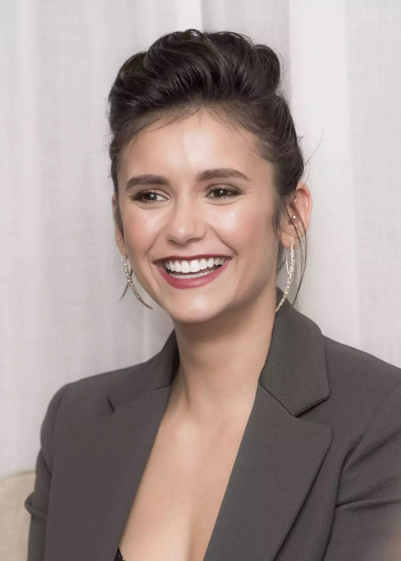 Nina Dobrev Portraits Flatliners Press Conference In Ny