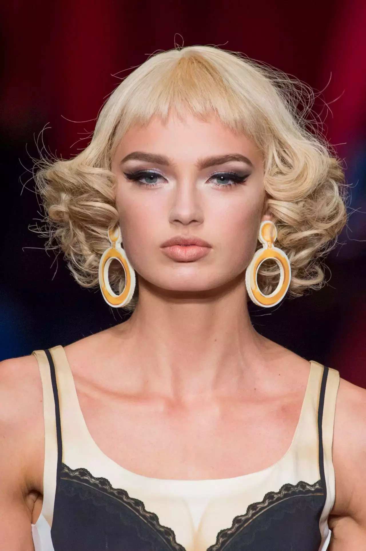 Romee Strijd Moschino S S Show In Milan September