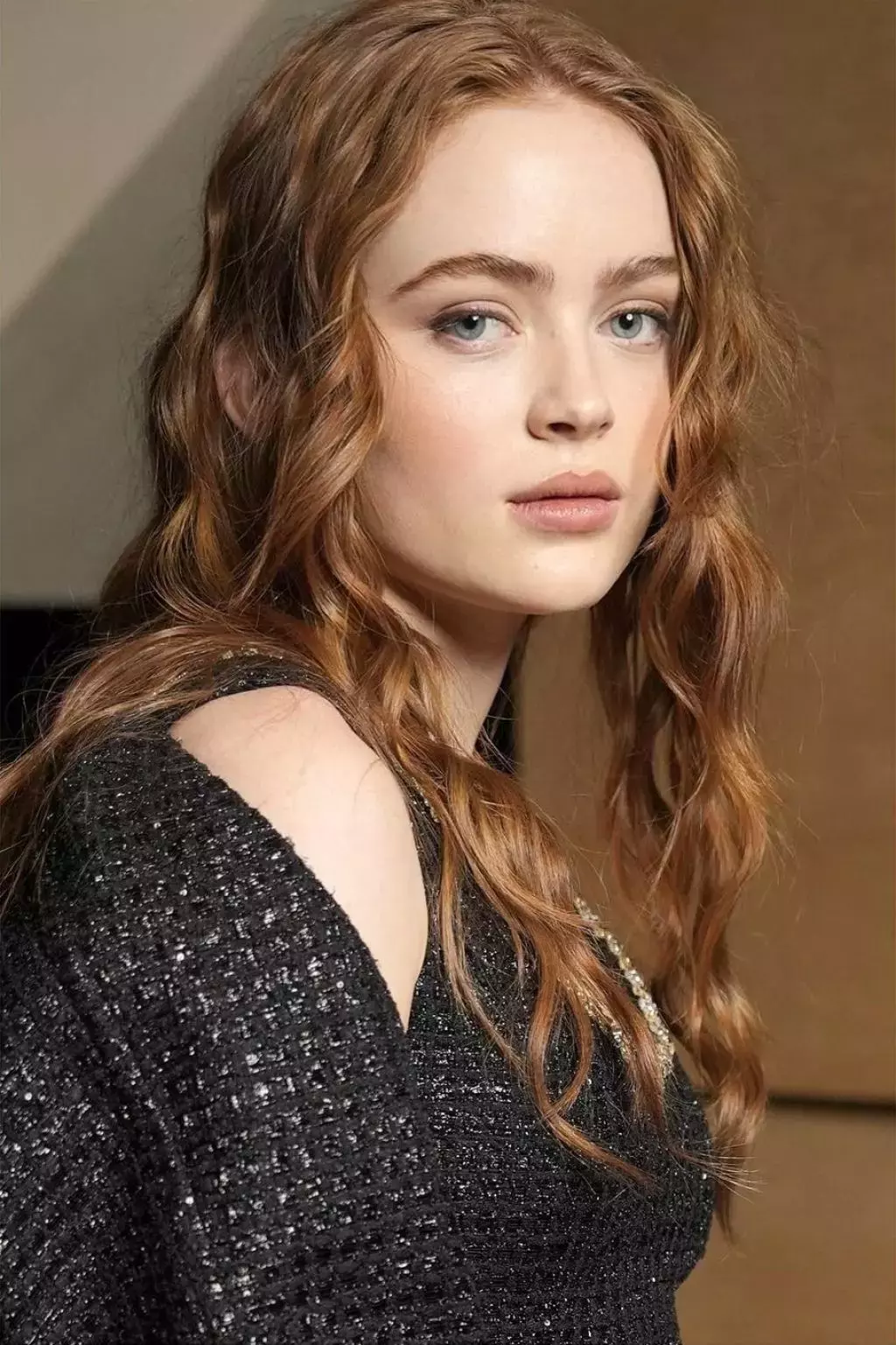 16 Sadie Sink Hairstyles That Define Effortless Elegance - Her Style Code