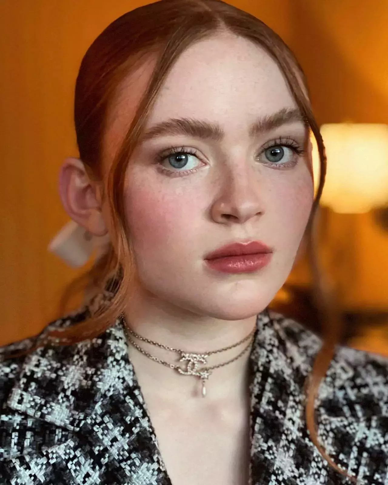 16 Sadie Sink Hairstyles That Define Effortless Elegance - Her Style Code