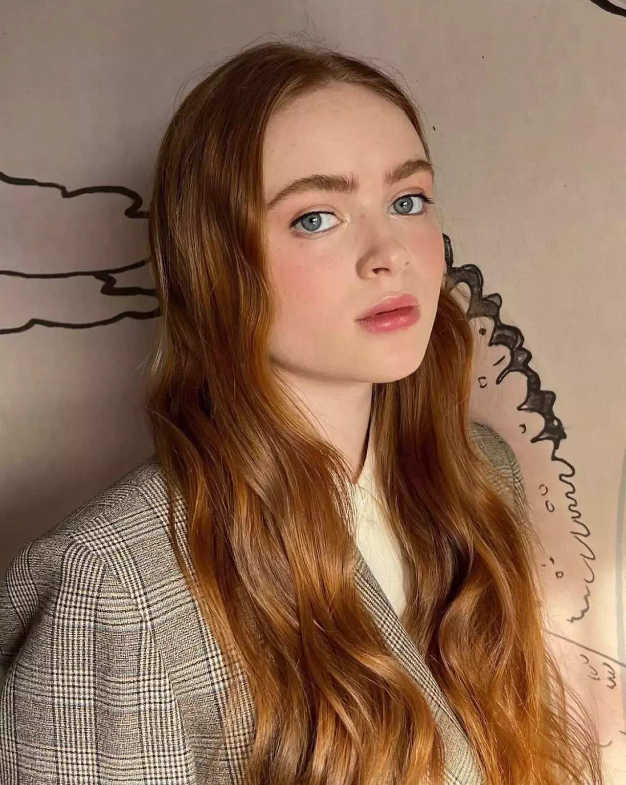 16 Sadie Sink Hairstyles That Define Effortless Elegance - Her Style Code