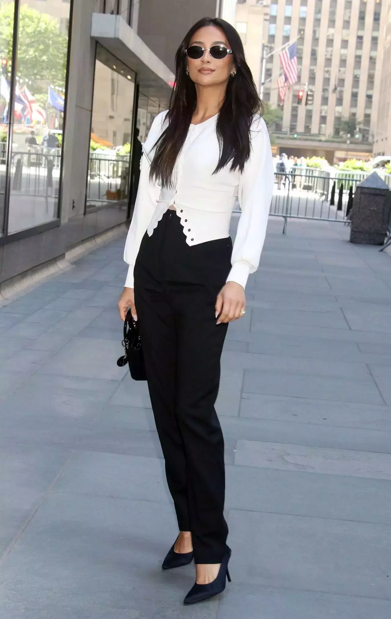 Shay Mitchell Arriving At Nbc S Today Show In New York