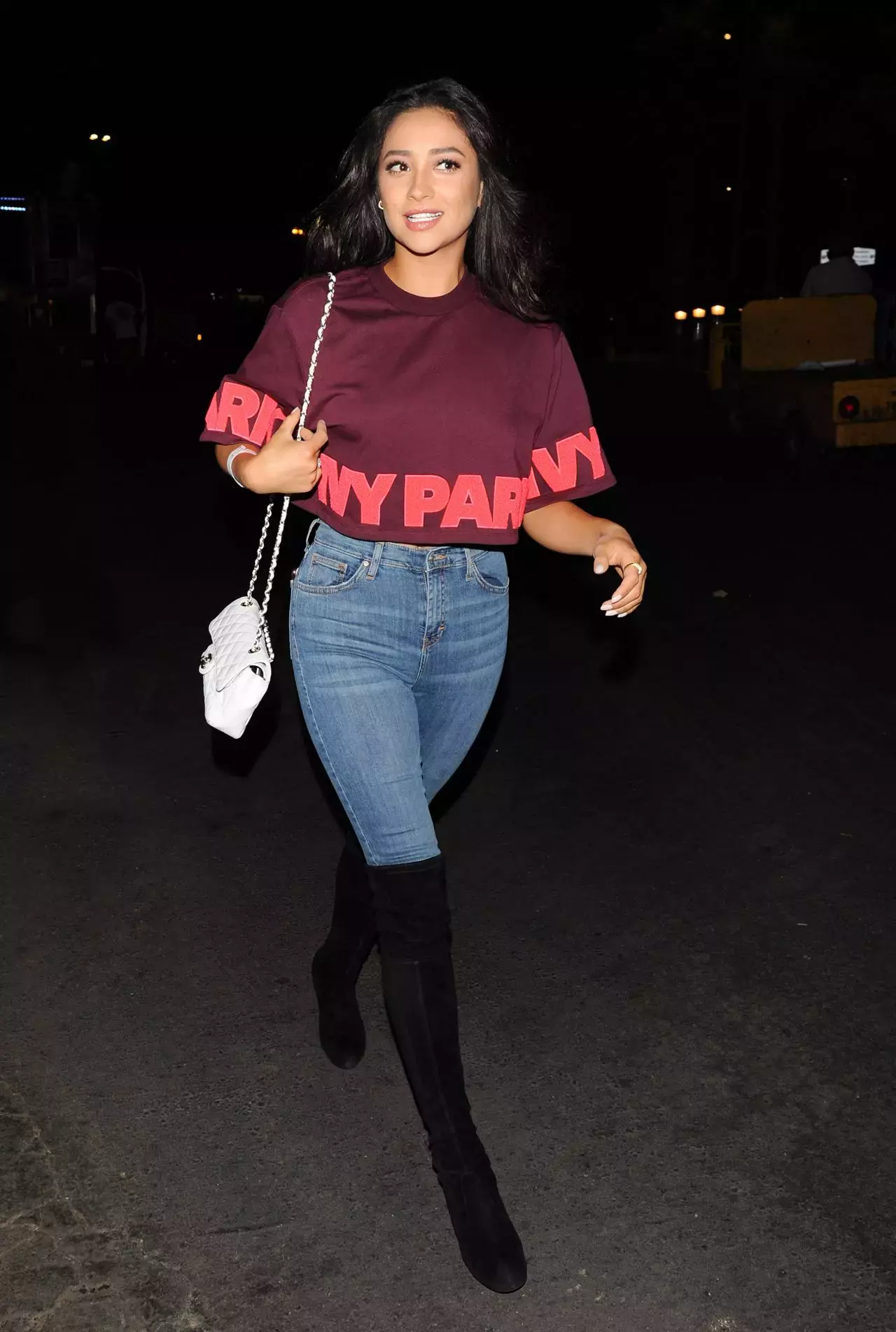 Shay Mitchell At The Beyonce Concert At Dodger S Stadium In Los Angeles