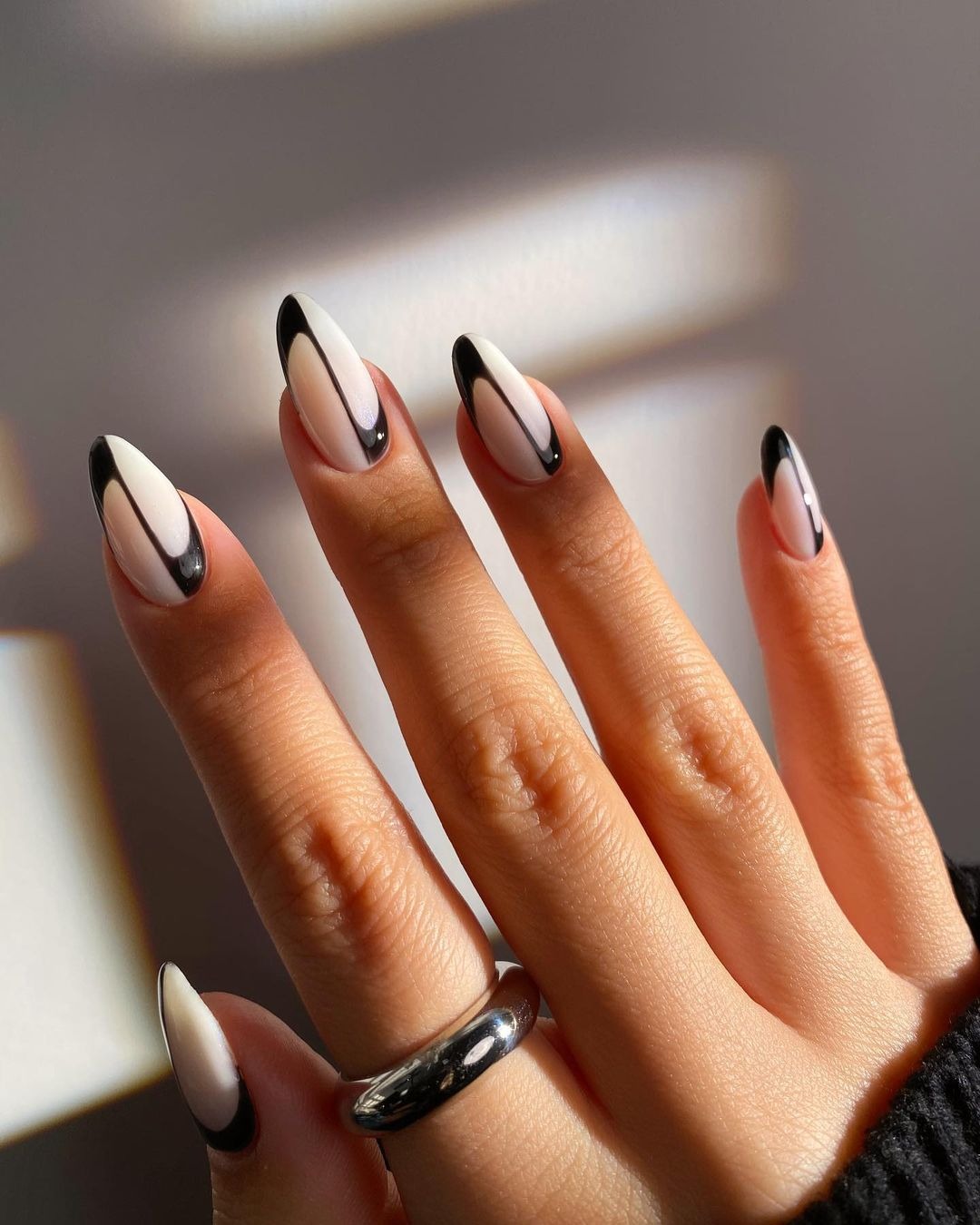 Black And White Nails