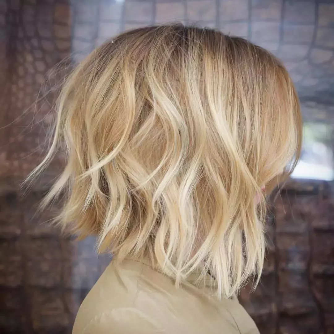 Effortless Blunt Cut With Subtle Layers