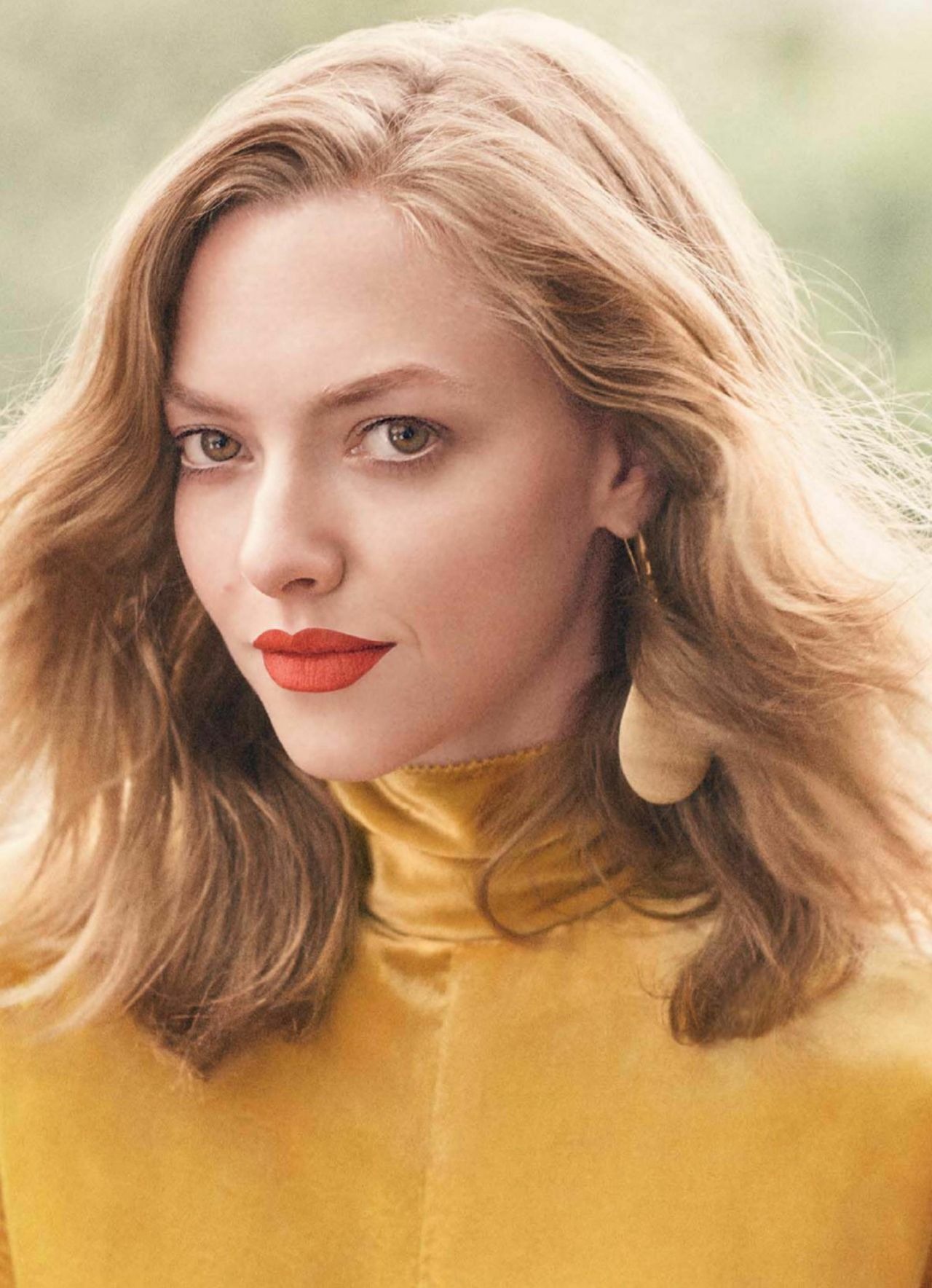 Amanda Seyfried Allure Magazine Us November Issue