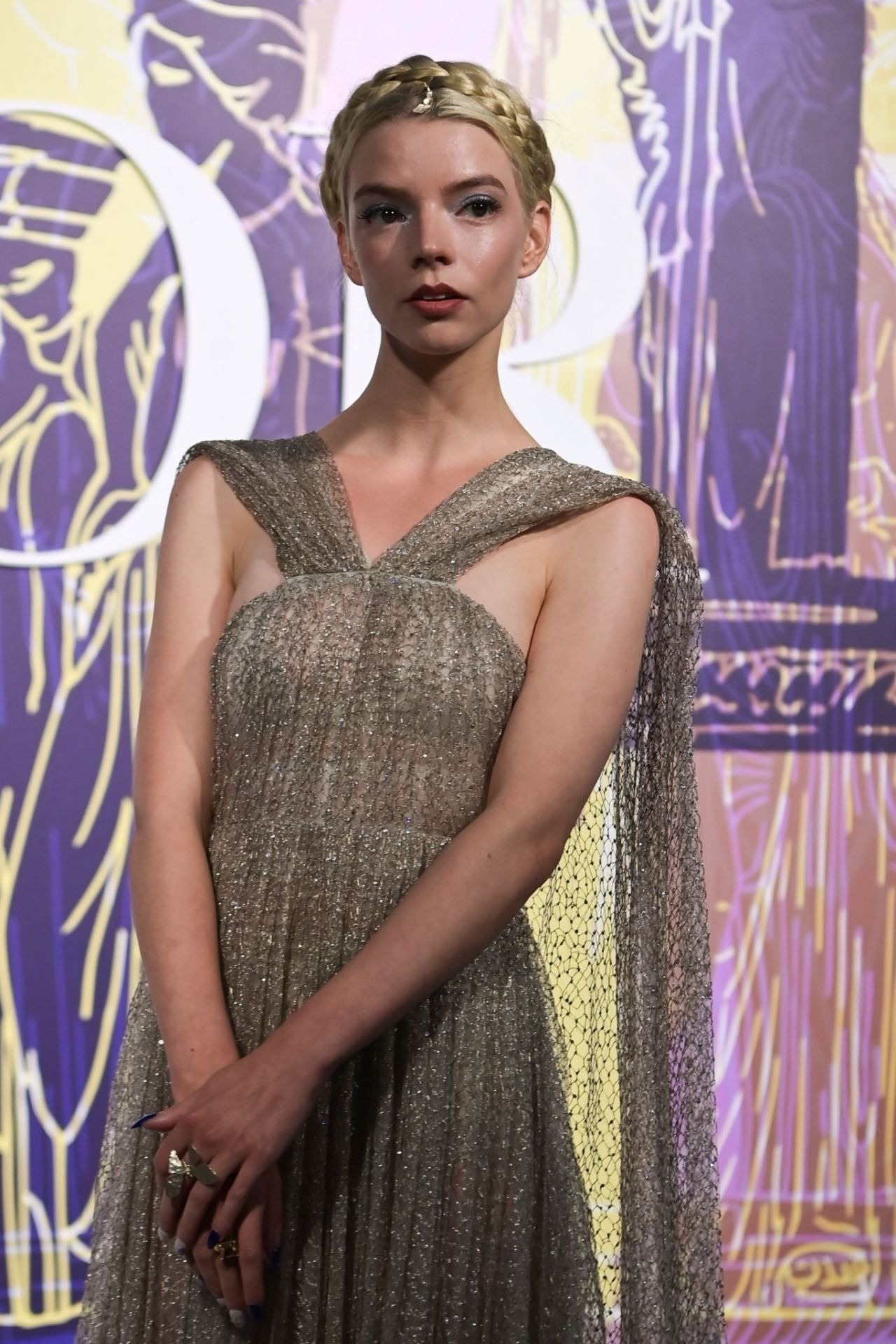 Anya Taylor Joy Dior Fashion Show In Athens