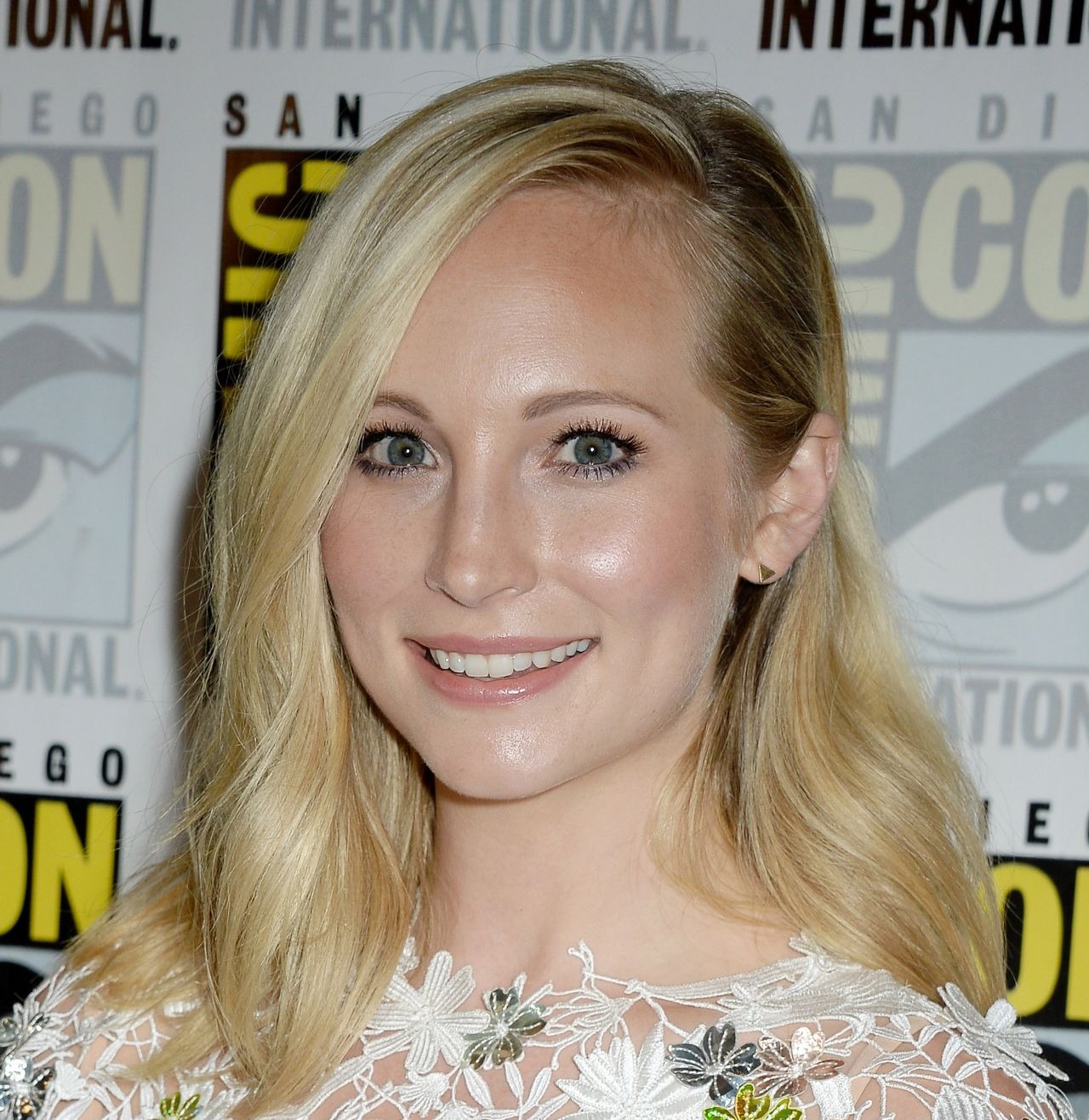 Candice King The Vampire Diaries Press Line At Comic Con In San Diego