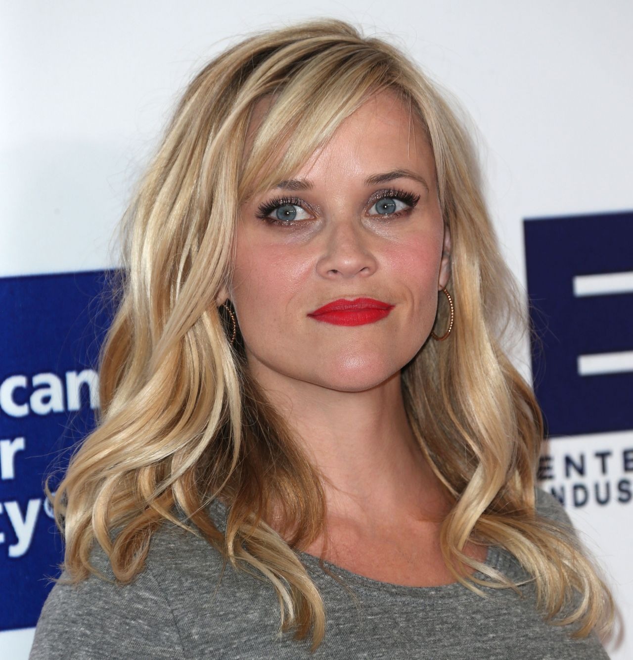 Reese Witherspoon Stand Up Cancer Live Benefit In Los Angeles_1