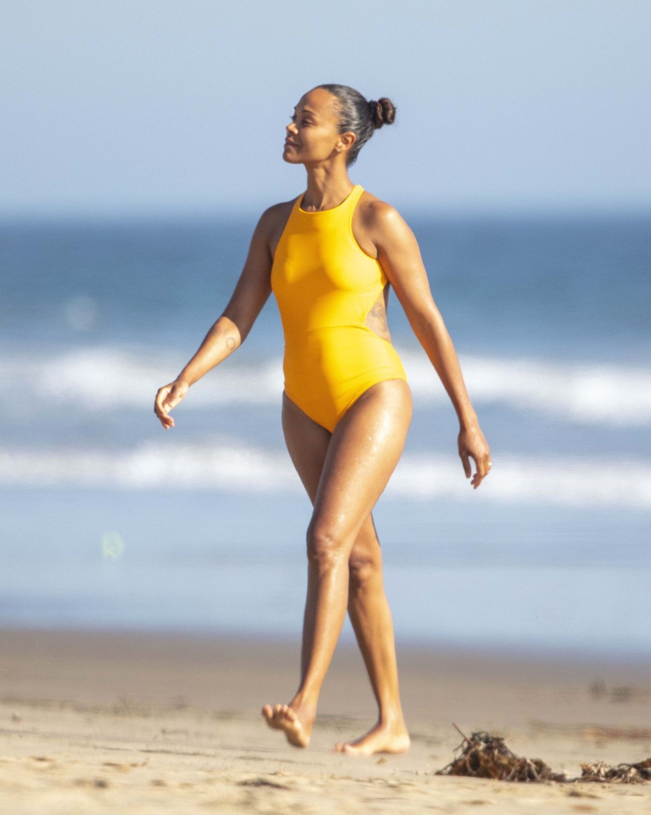 Zoe Saldana And Marco Perego Beach In Malibu