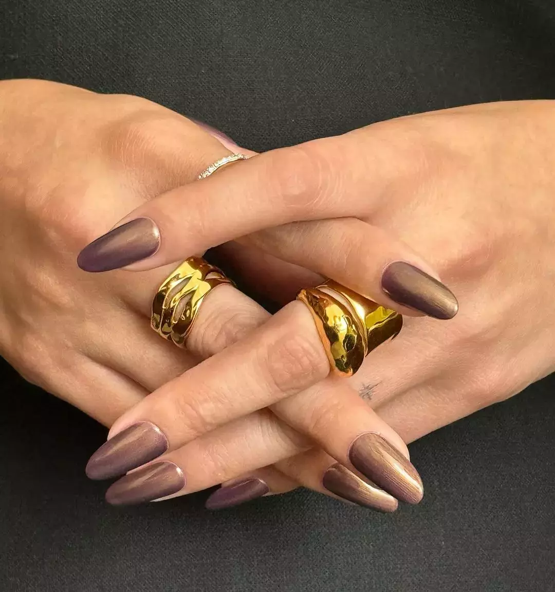 Coffee Chrome Nails