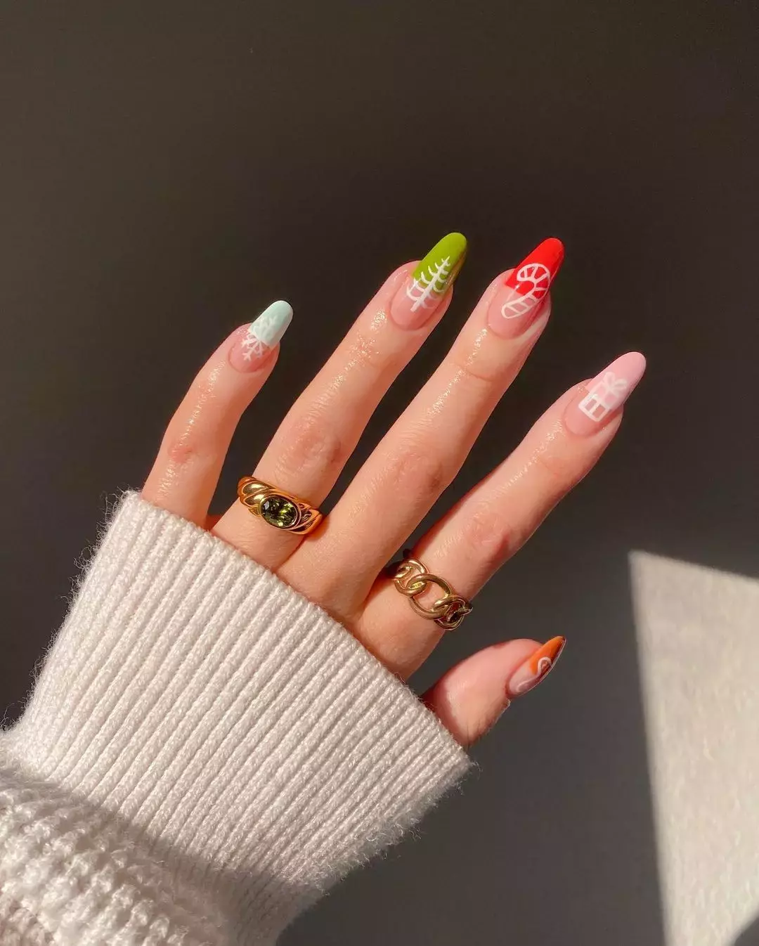 Colorful Christmas Nails