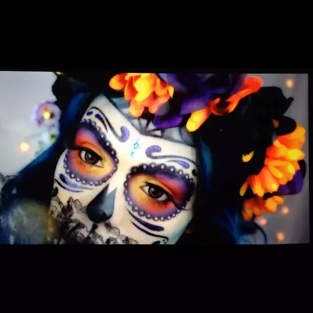 Eye Catching Dia De Los Muertos Makeup